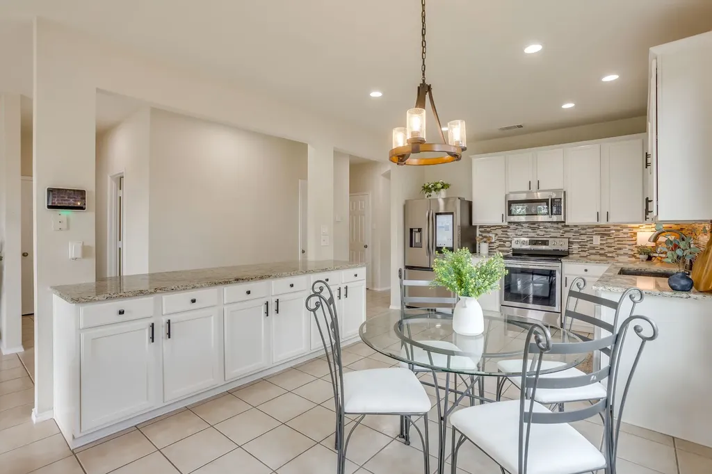 12517 Patnoe Drive Fort Worth TX 76028