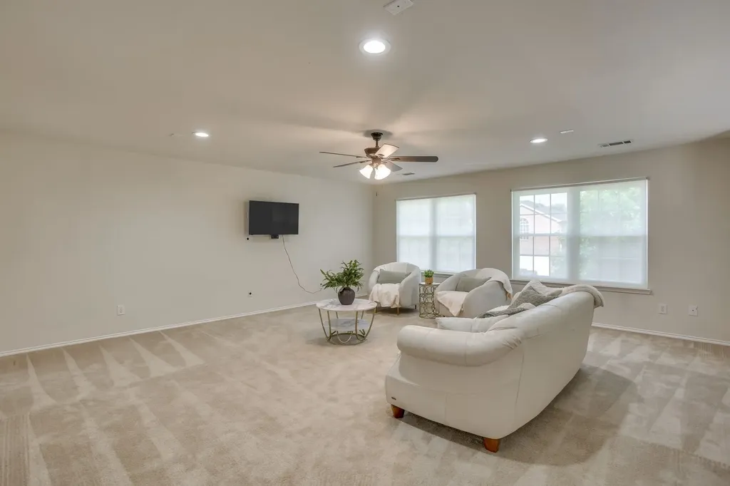 12517 Patnoe Drive Fort Worth TX 76028