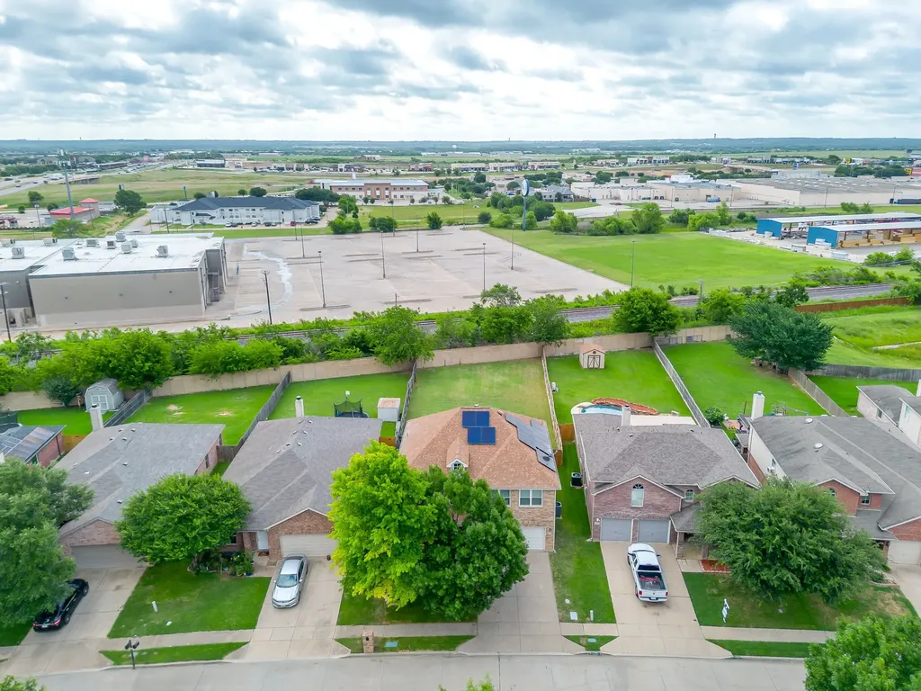 12517 Patnoe Drive Fort Worth TX 76028