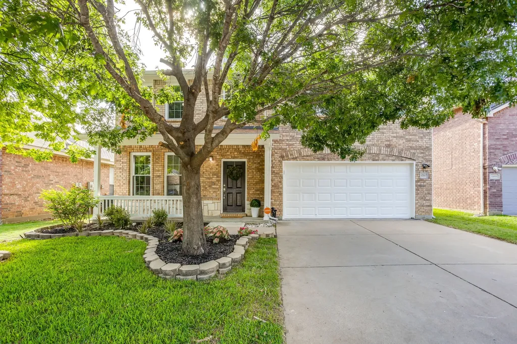 12517 Patnoe Drive Fort Worth TX 76028