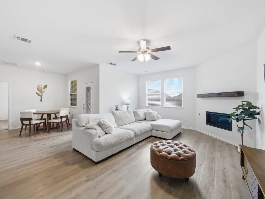 112 Kiskadee Trail Caddo Mills TX 75135