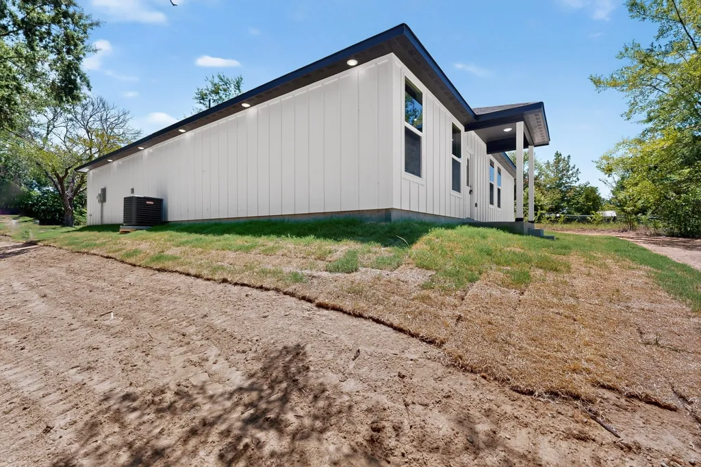 343 Schooner Road Gun Barrel City TX 75156