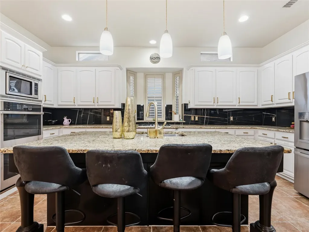 2948 Clearfork Trail Frisco TX 75034