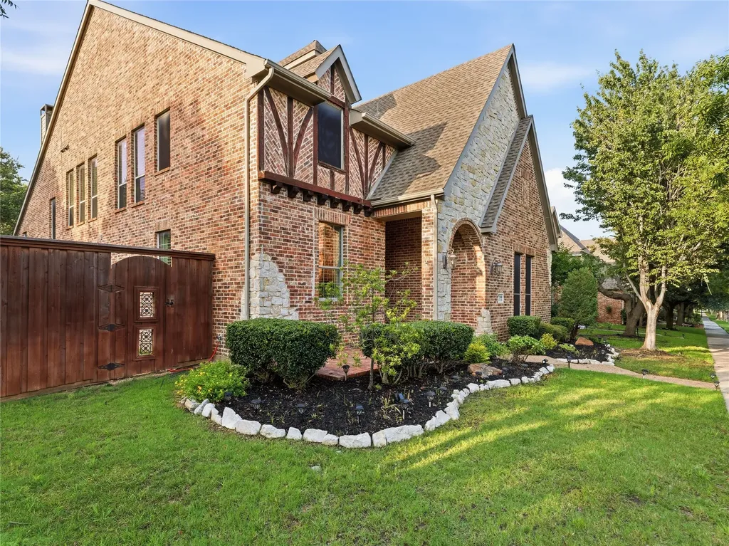 2948 Clearfork Trail Frisco TX 75034