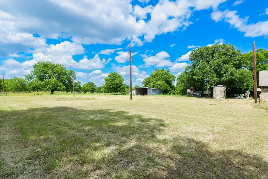 6728 County Road 120 Clyde TX 79510