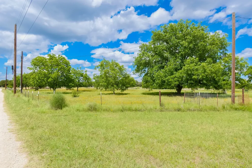 6728 County Road 120 Clyde TX 79510