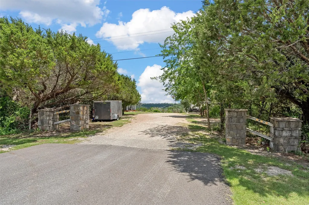 8395 State Highway 22 Meridian TX 76665
