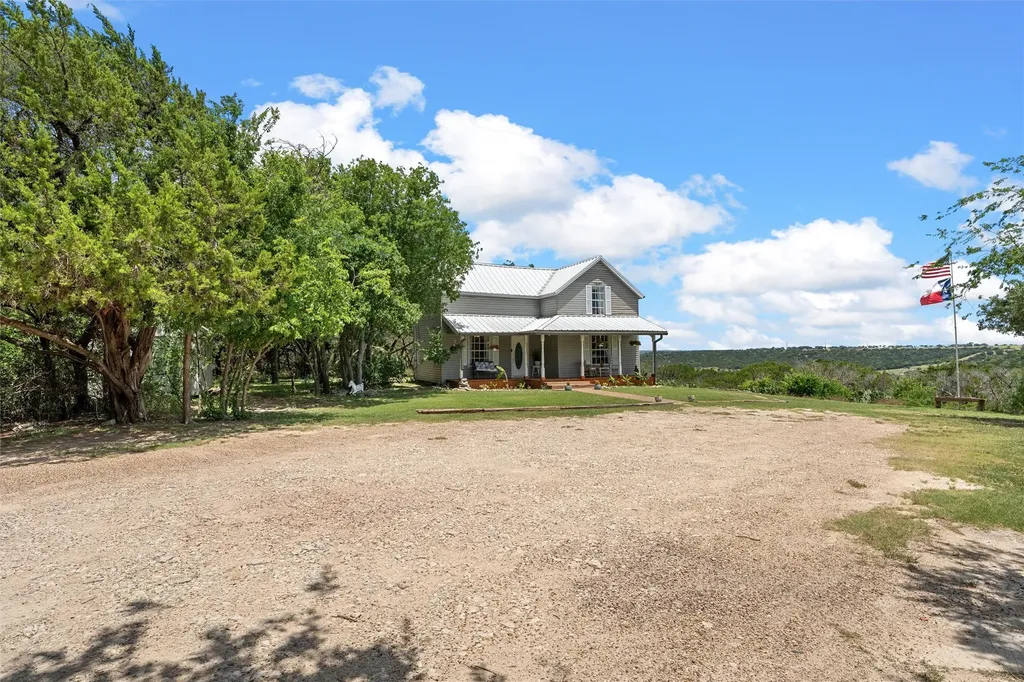8395 State Highway 22 Meridian TX 76665
