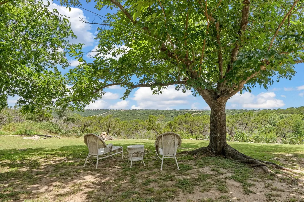 8395 State Highway 22 Meridian TX 76665