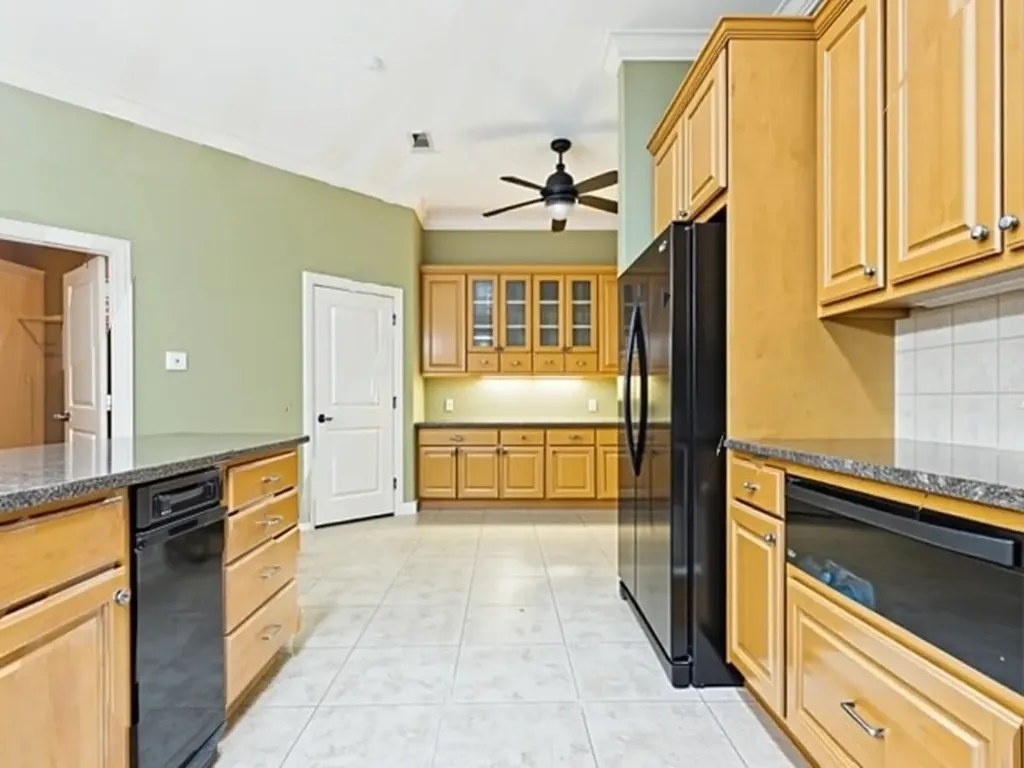 706 Park Place Drive Athens TX 75751