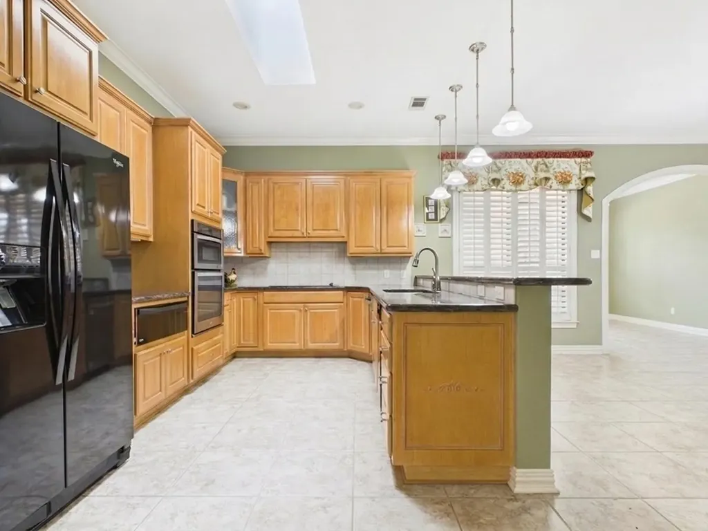 706 Park Place Drive Athens TX 75751