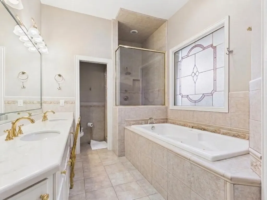 706 Park Place Drive Athens TX 75751