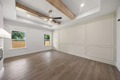 1004 W Broadus Avenue Fort Worth TX 76115