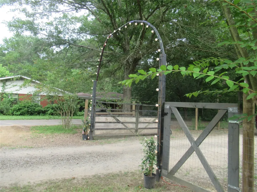 24133 Highway 157 Springhill LA 71075