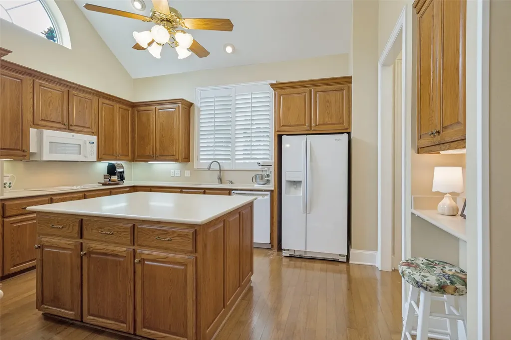 6404 Creekside Drive Greenville TX 75402