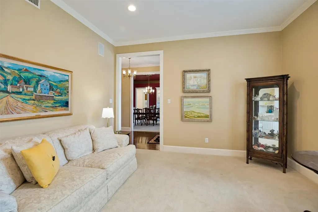 6404 Creekside Drive Greenville TX 75402