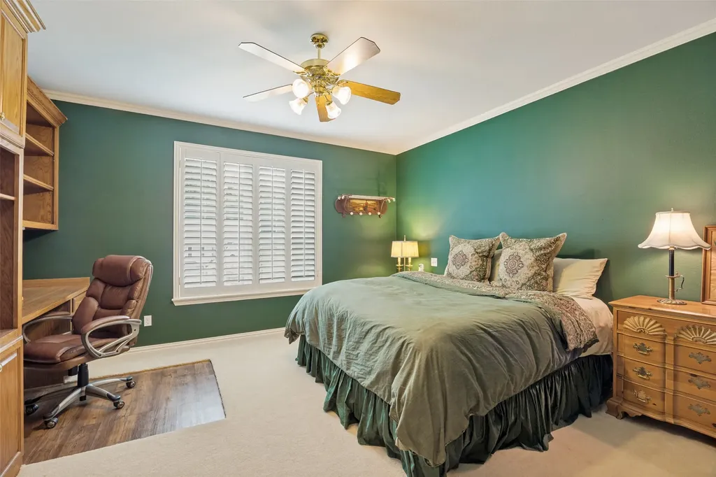 6404 Creekside Drive Greenville TX 75402
