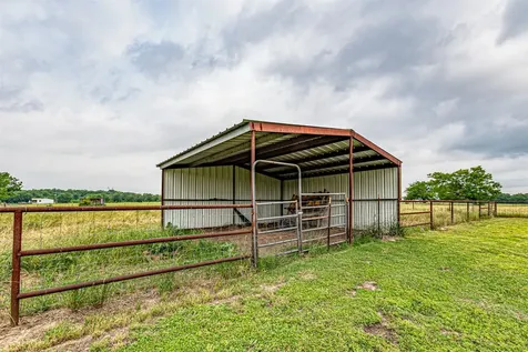 5538 County Road 3214 Lone Oak TX 75453