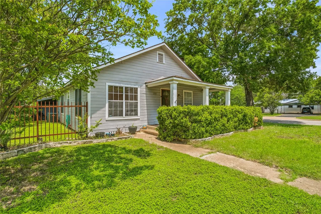 200 Austin Road Glen Rose TX 76043