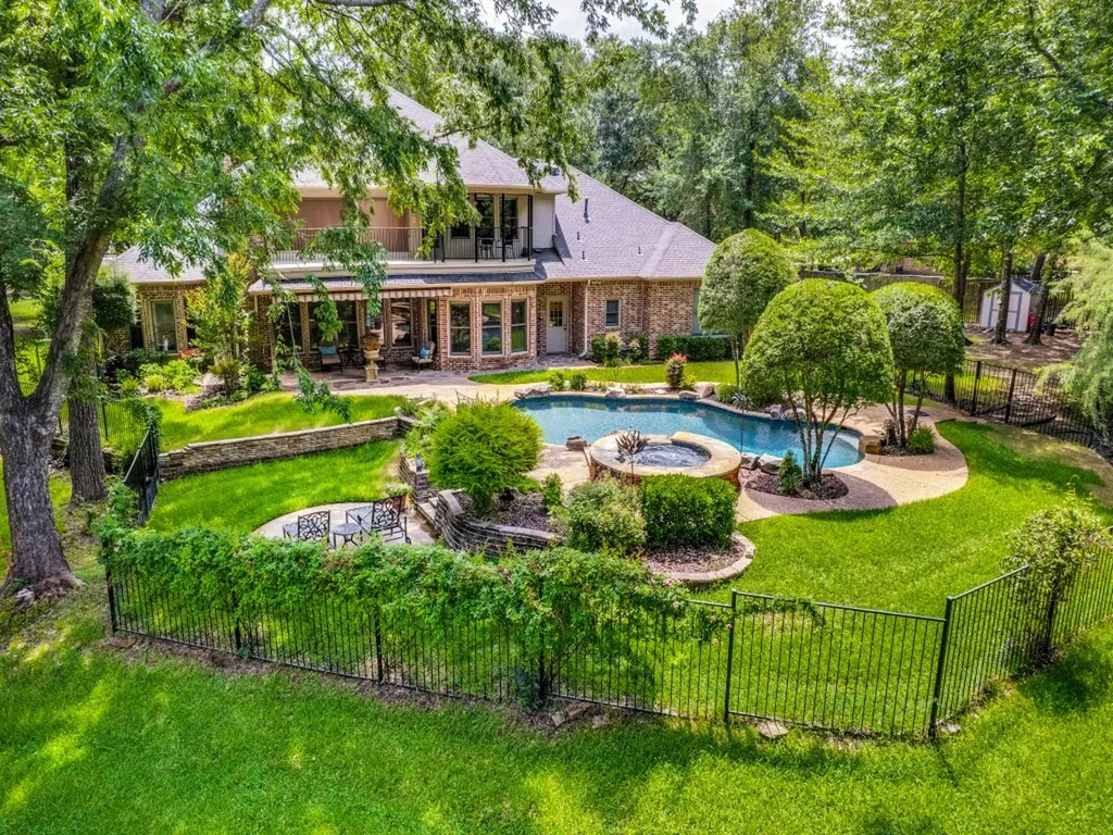 6 Bluebonnet Trail Greenville TX 75402