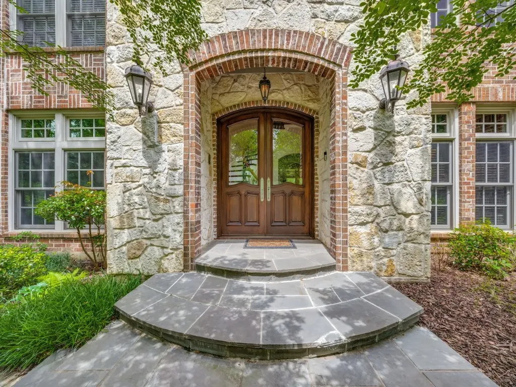 6 Bluebonnet Trail Greenville TX 75402