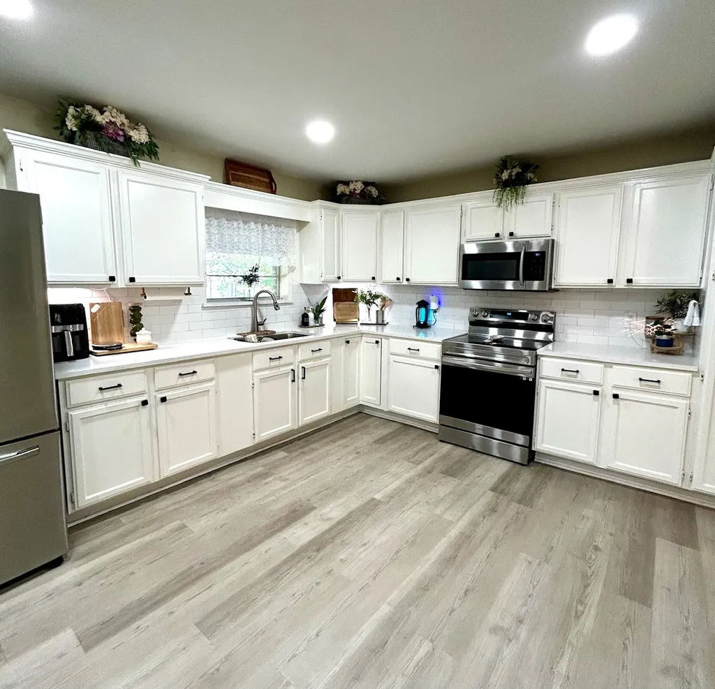 307 E 5th Street Kaufman TX 75142