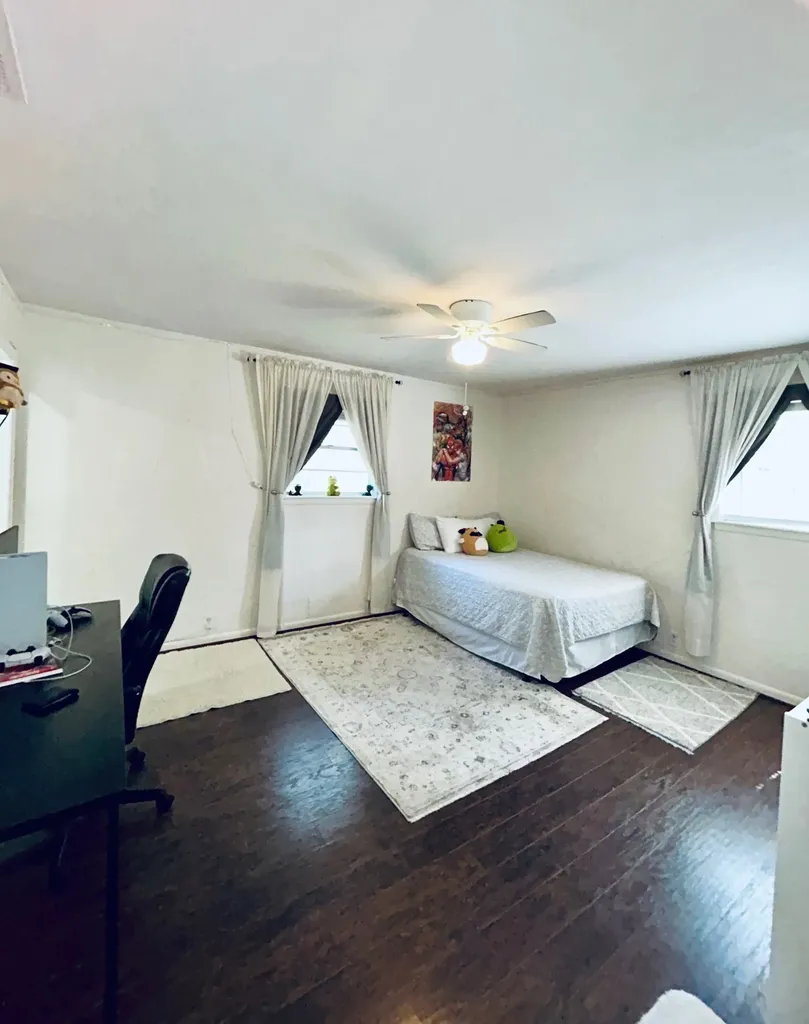 307 E 5th Street Kaufman TX 75142