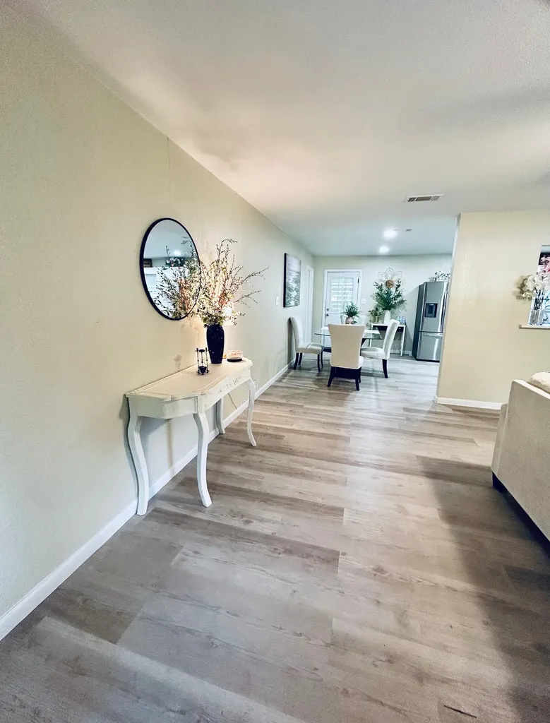 307 E 5th Street Kaufman TX 75142