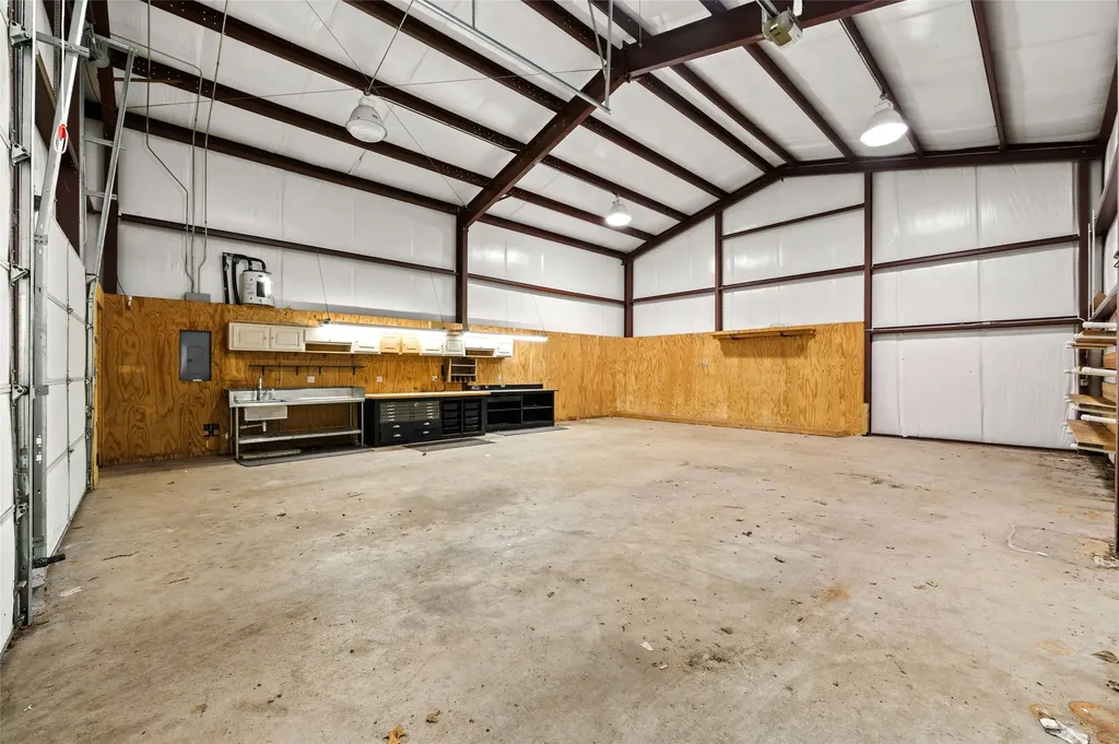 605 County Road 2310 Mineola TX 75773