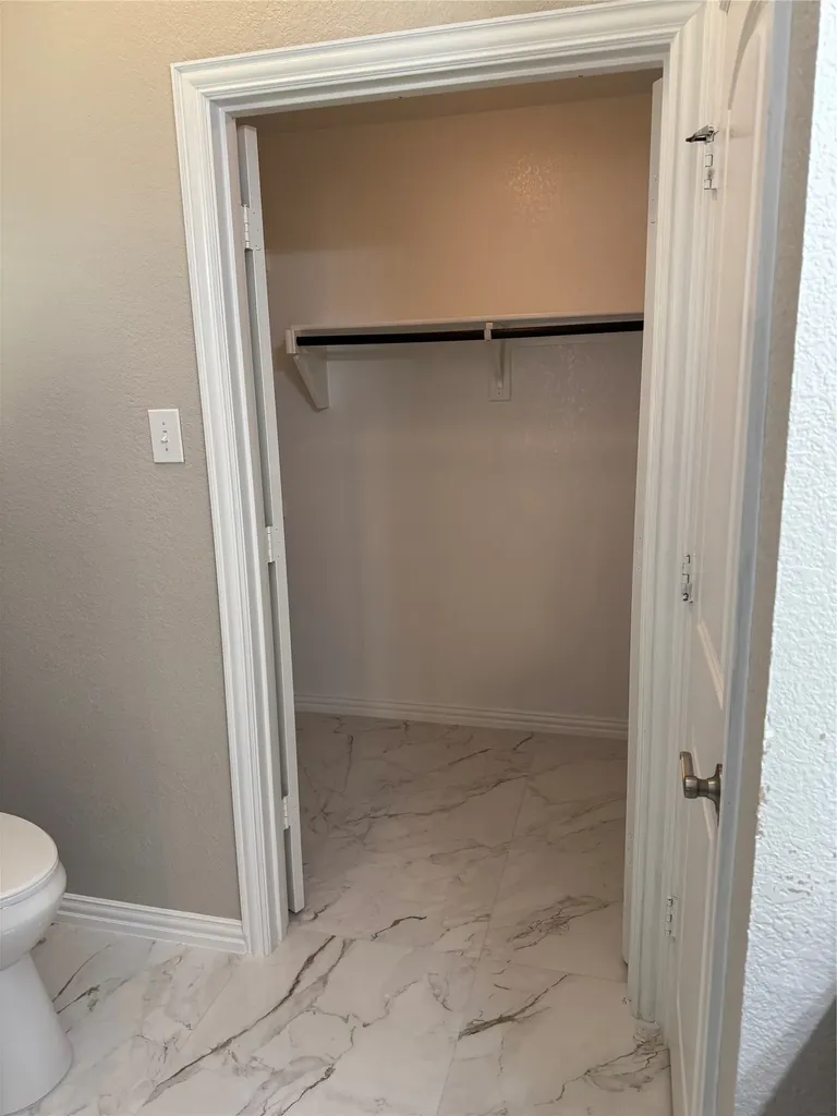 111 Valley Ranch Court Waxahachie TX 75165