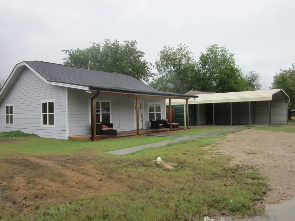 900 Gordon Avenue Albany TX 76430