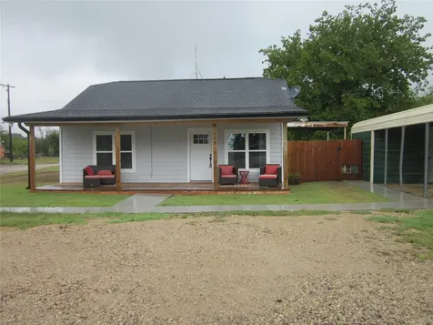 900 Gordon Avenue Albany TX 76430