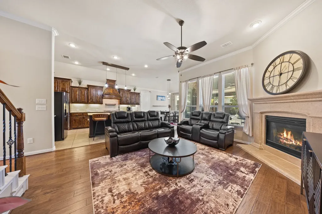 9902 Clubhouse Circle Rowlett TX 75089