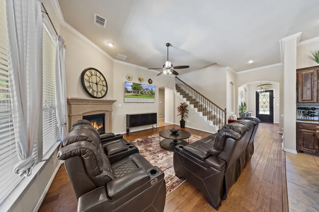 9902 Clubhouse Circle Rowlett TX 75089