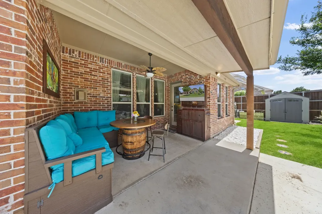9902 Clubhouse Circle Rowlett TX 75089
