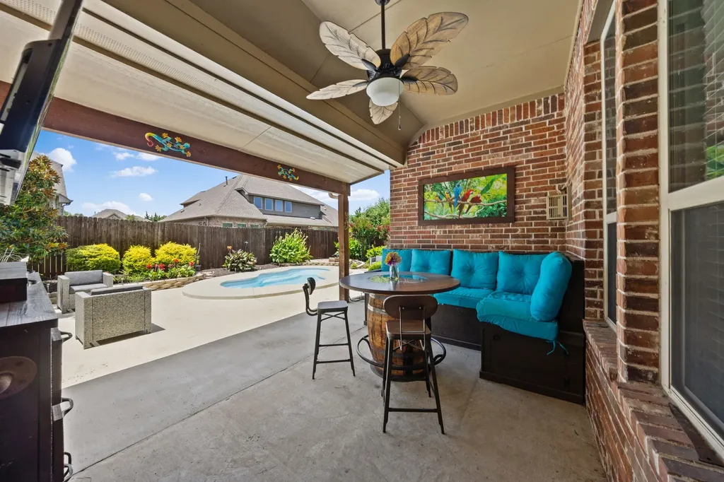 9902 Clubhouse Circle Rowlett TX 75089