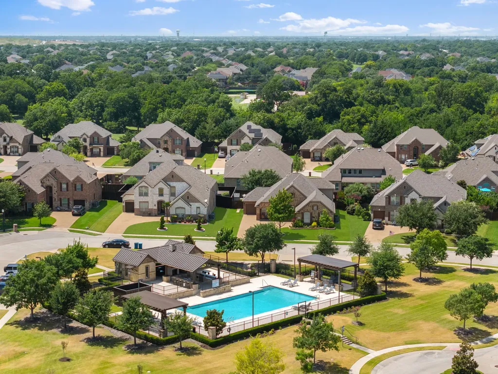 9902 Clubhouse Circle Rowlett TX 75089