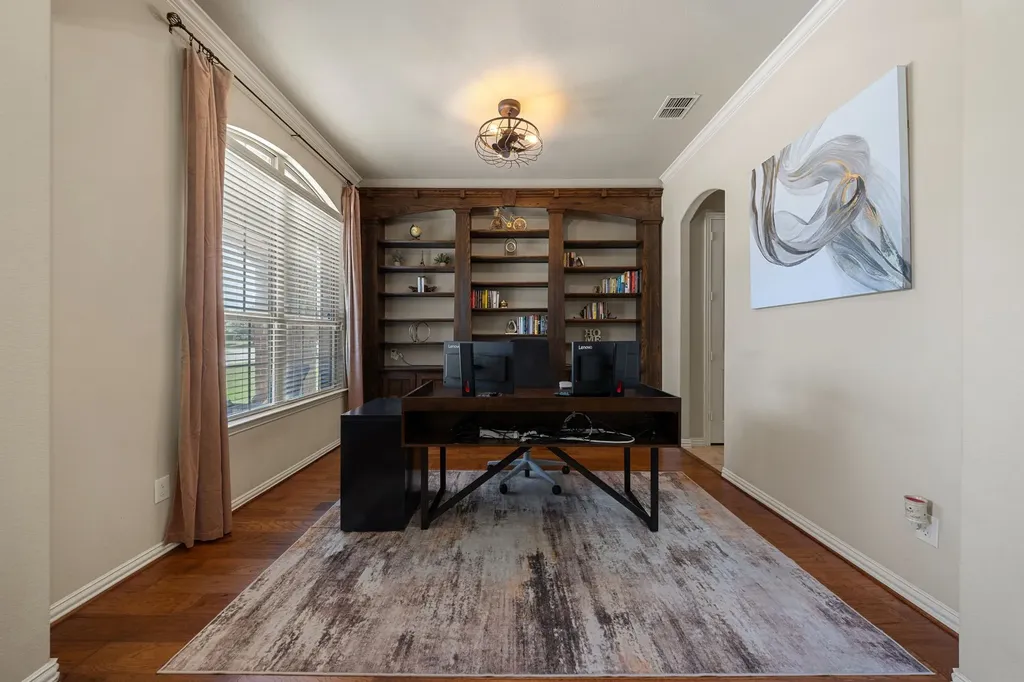 9902 Clubhouse Circle Rowlett TX 75089