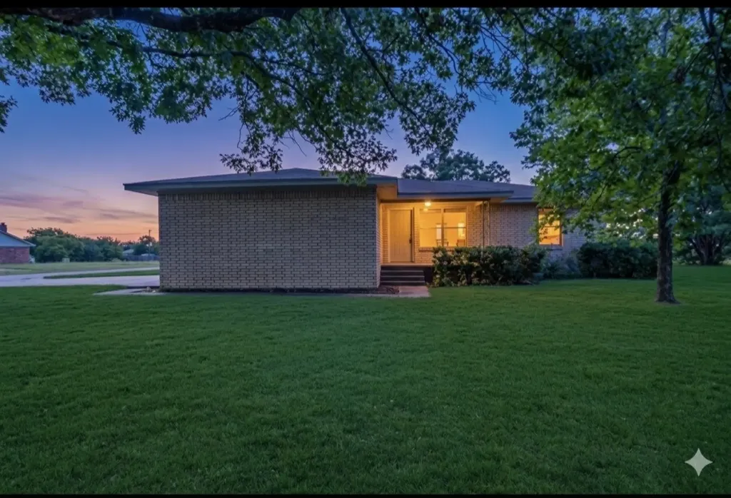 324 Cole Road Red Oak TX 75154