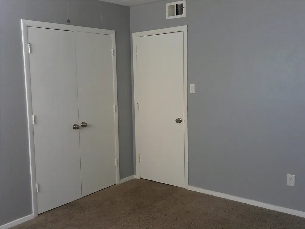 4509 Burke Road Fort Worth TX 76119