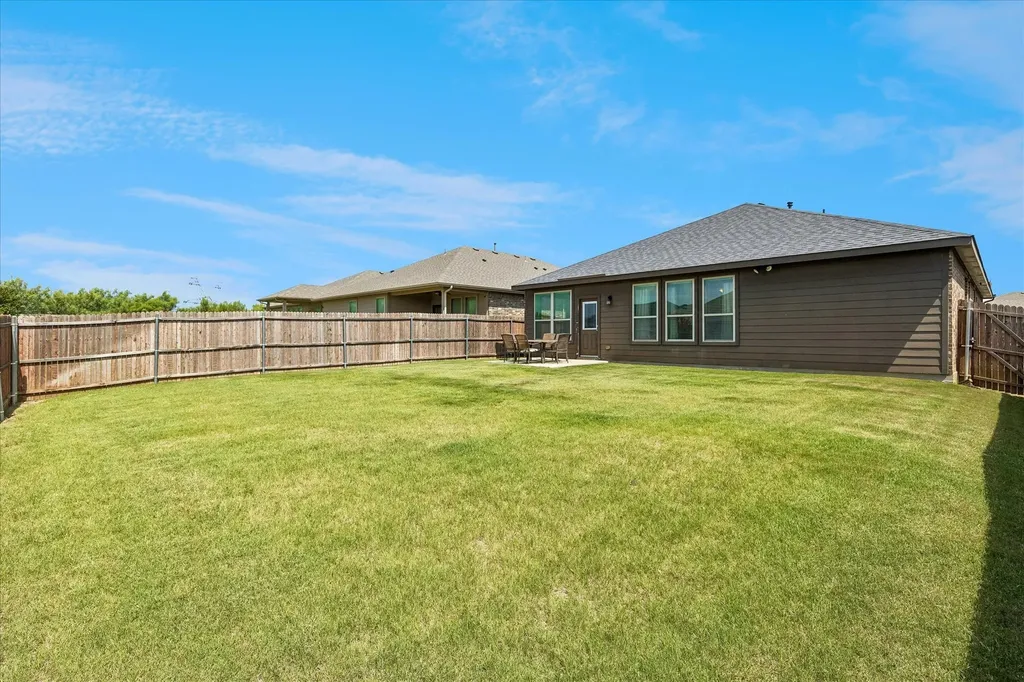 1112 Bowlus Drive Fort Worth TX 76177