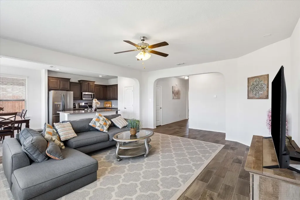 1112 Bowlus Drive Fort Worth TX 76177