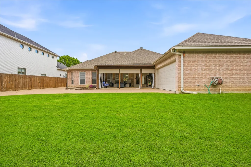6908 Vista Ridge Drive W Fort Worth TX 76132