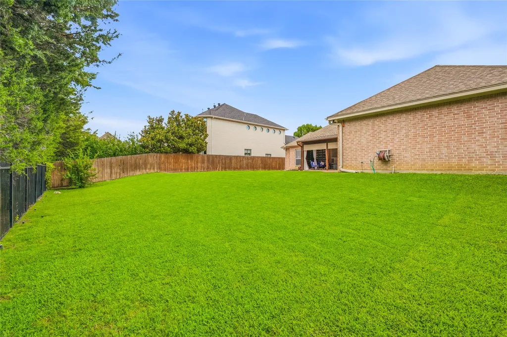 6908 Vista Ridge Drive W Fort Worth TX 76132