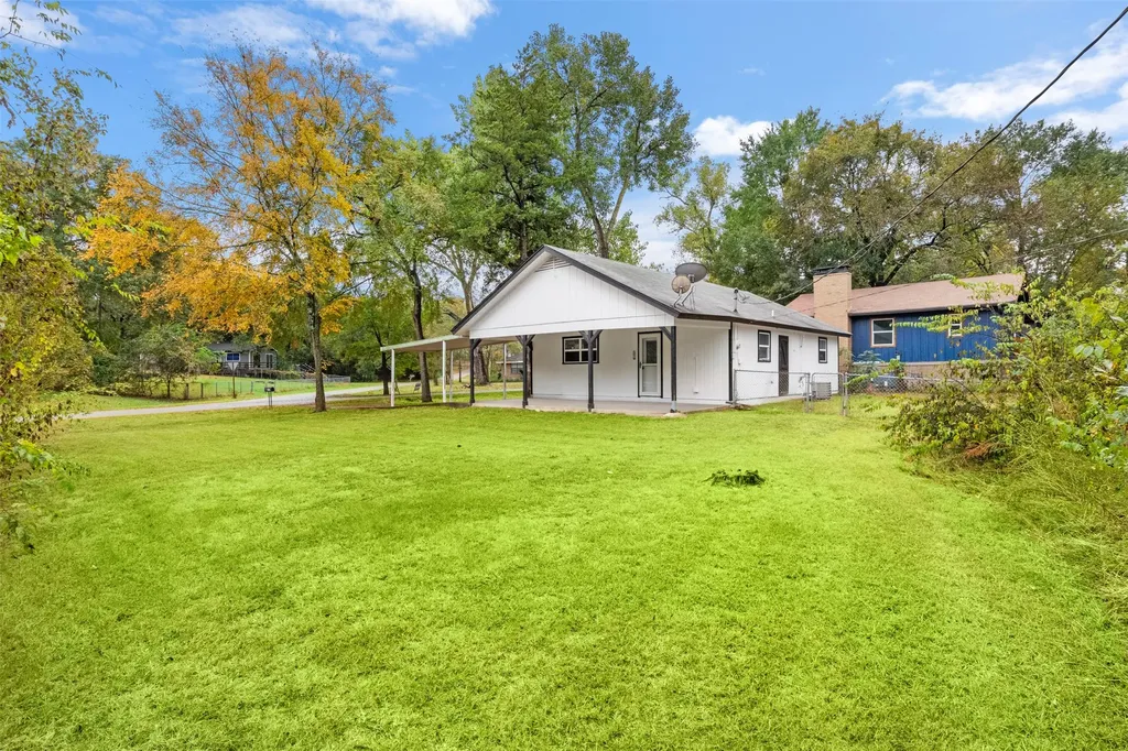 521 Hilltop Drive Tool TX 75143