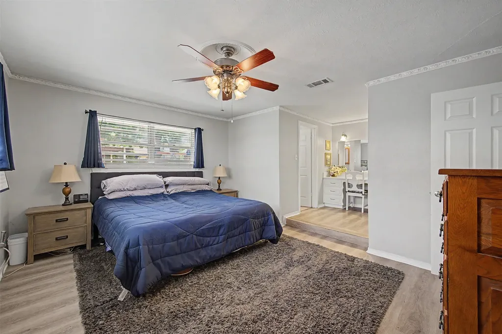 2009 Cliffside Drive Edgecliff Village TX 76134