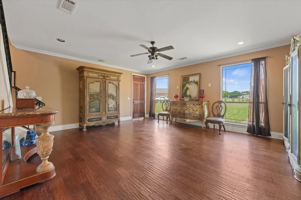 9770 County Road 483 Lavon TX 75166