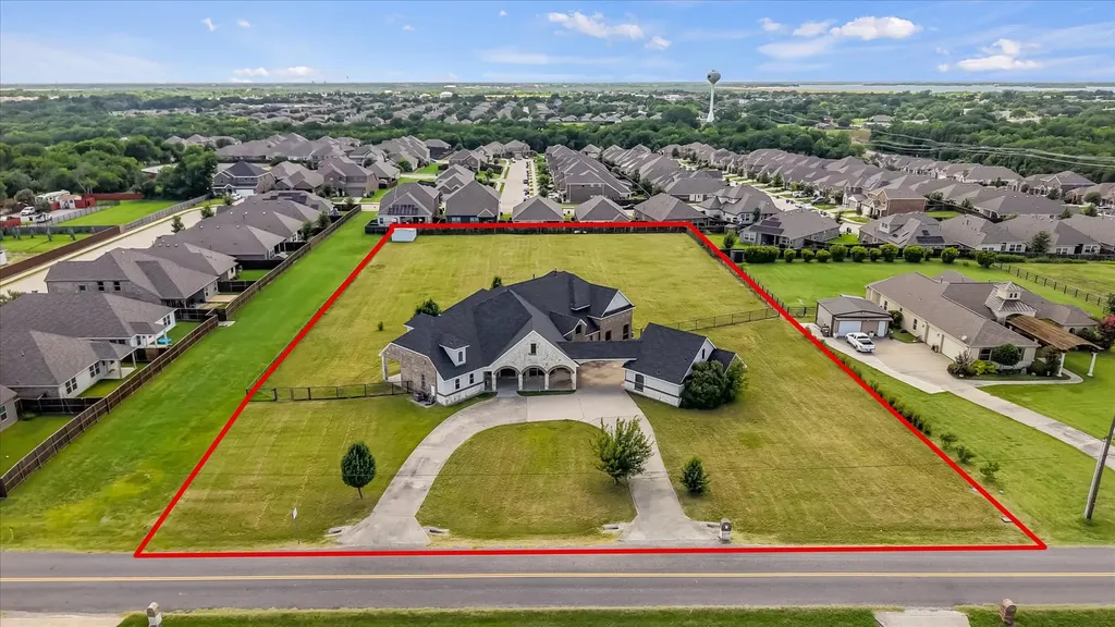 9770 County Road 483 Lavon TX 75166