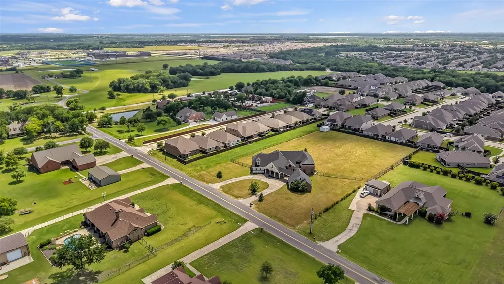 9770 County Road 483 Lavon TX 75166