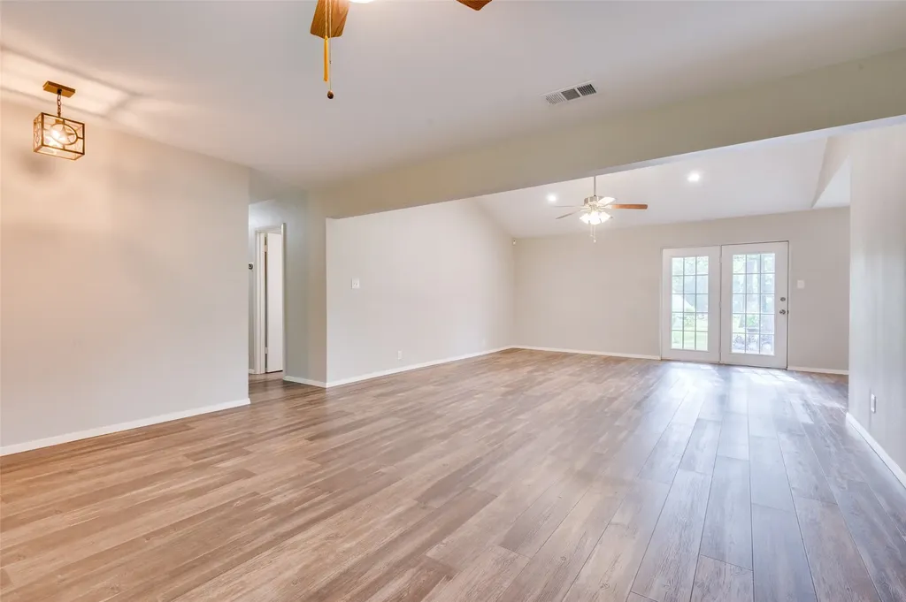 5500 Woodland Hills Drive Denton TX 76208